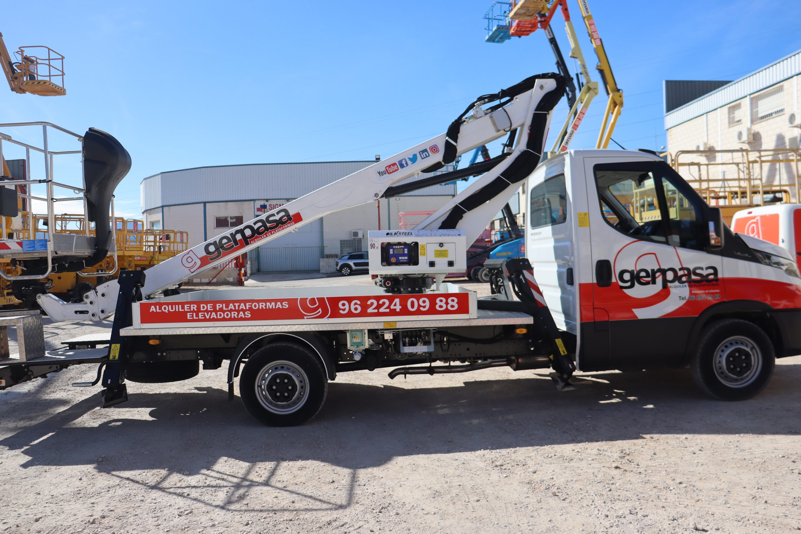 gerpasa-alquiler-plataformas-elevadoras-valencia-alicante-camion-cesta-plataforma-18m-18metros-oilsteel-scorpion1812-nuevo-1