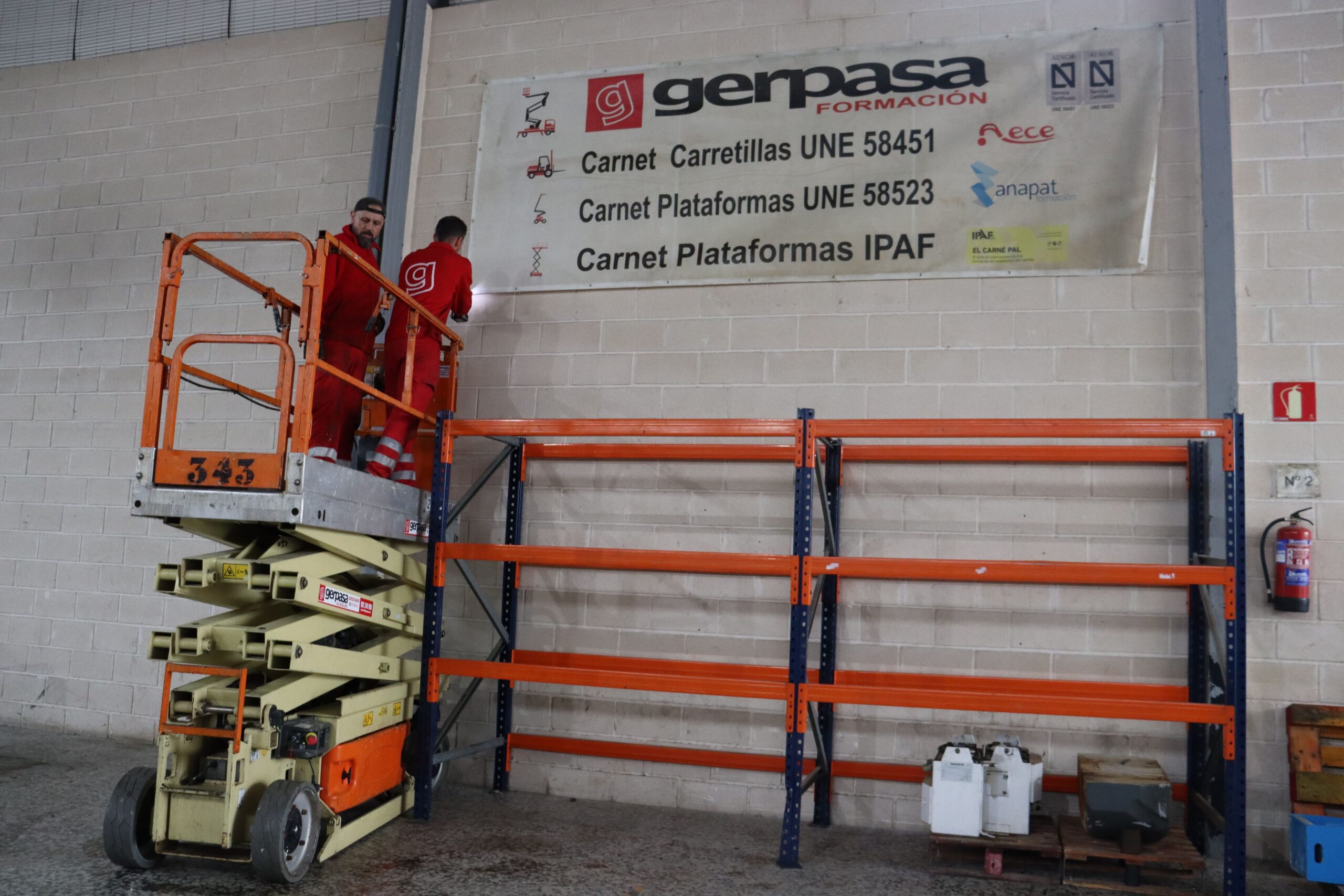gerpasa-alquiler-plataformas-elevadoras-noticias-reforma-taller-mantenimiento-reparacion-aula-prácticas-formacion-pemp-ce-1