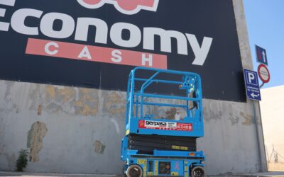 ¡Visitamos nuestra tijera eléctrica en el Economy Cash de l’Alcúdia de Crespins!