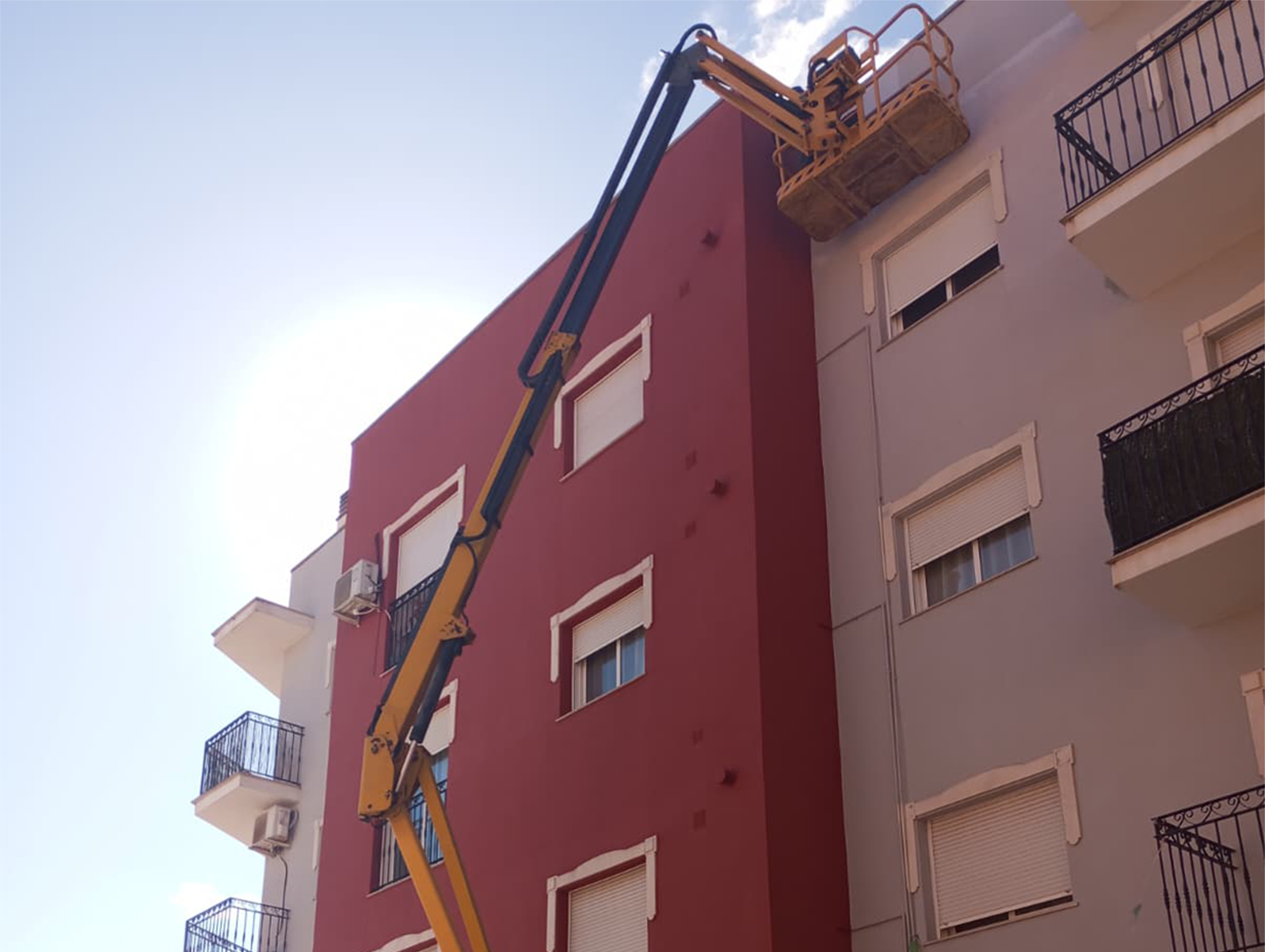 gerpasa-alquiler-plataformas-elevadoras-noticias-visita-clientes-trabajo-alcudia-de-crespins-haulotte-1