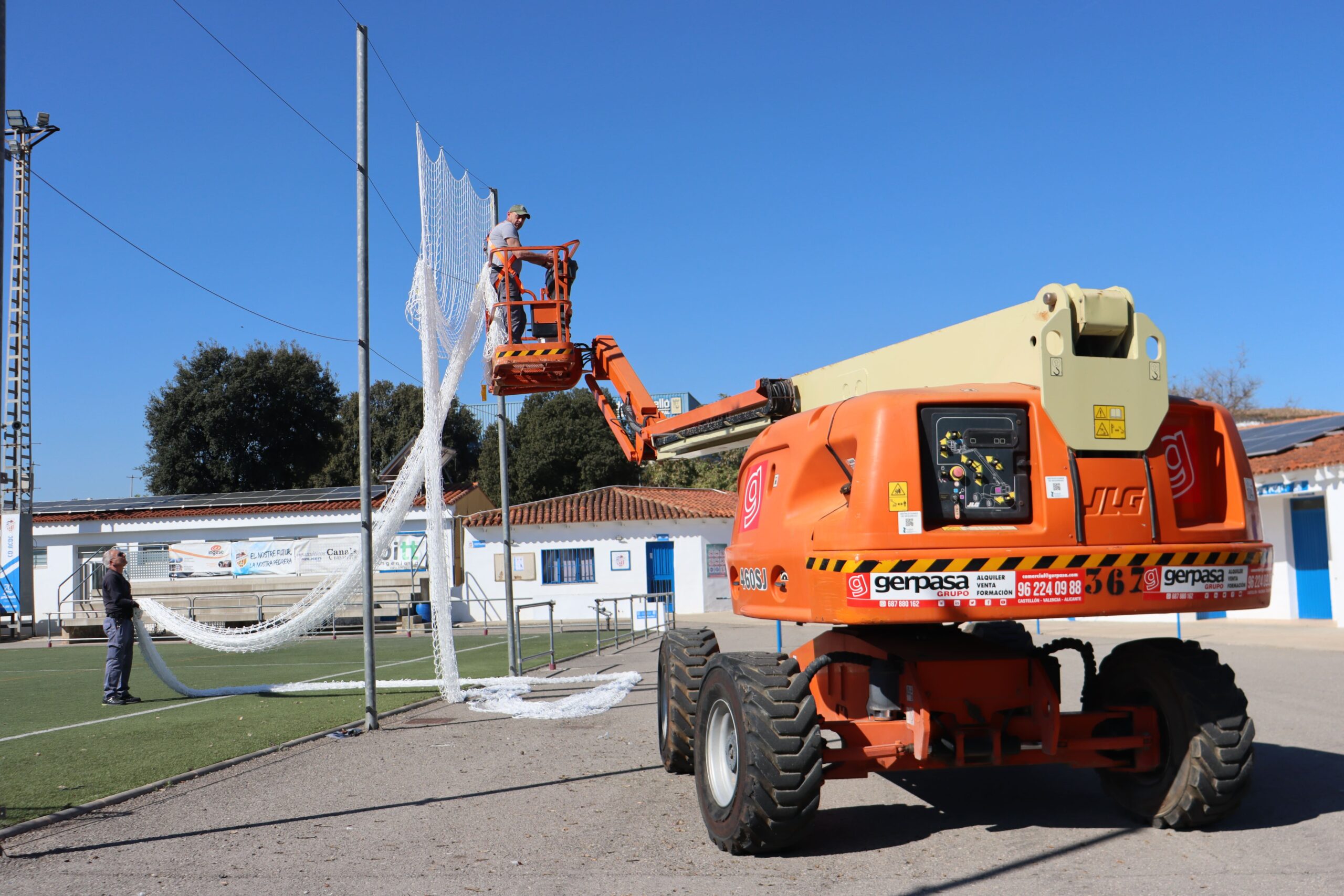 gerpasa-alquiler-plataformas-elevadoras-noticias-camp-jose-gramage-alcudia-de-crespins-2