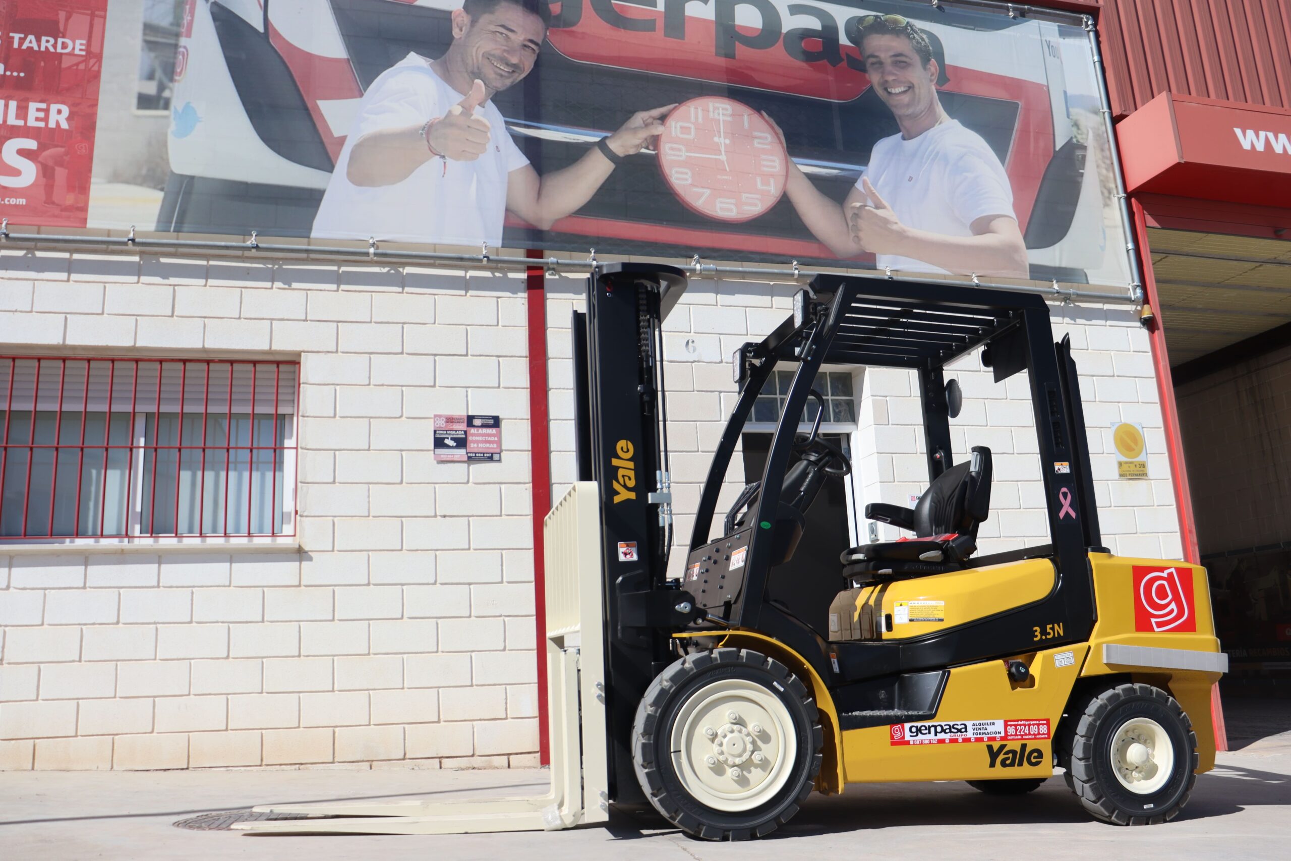 gerpasa-alquiler-plataformas-elevadoras-noticias-carretilla-elevadora-diésel-3500kg-yale-gp-35n-1