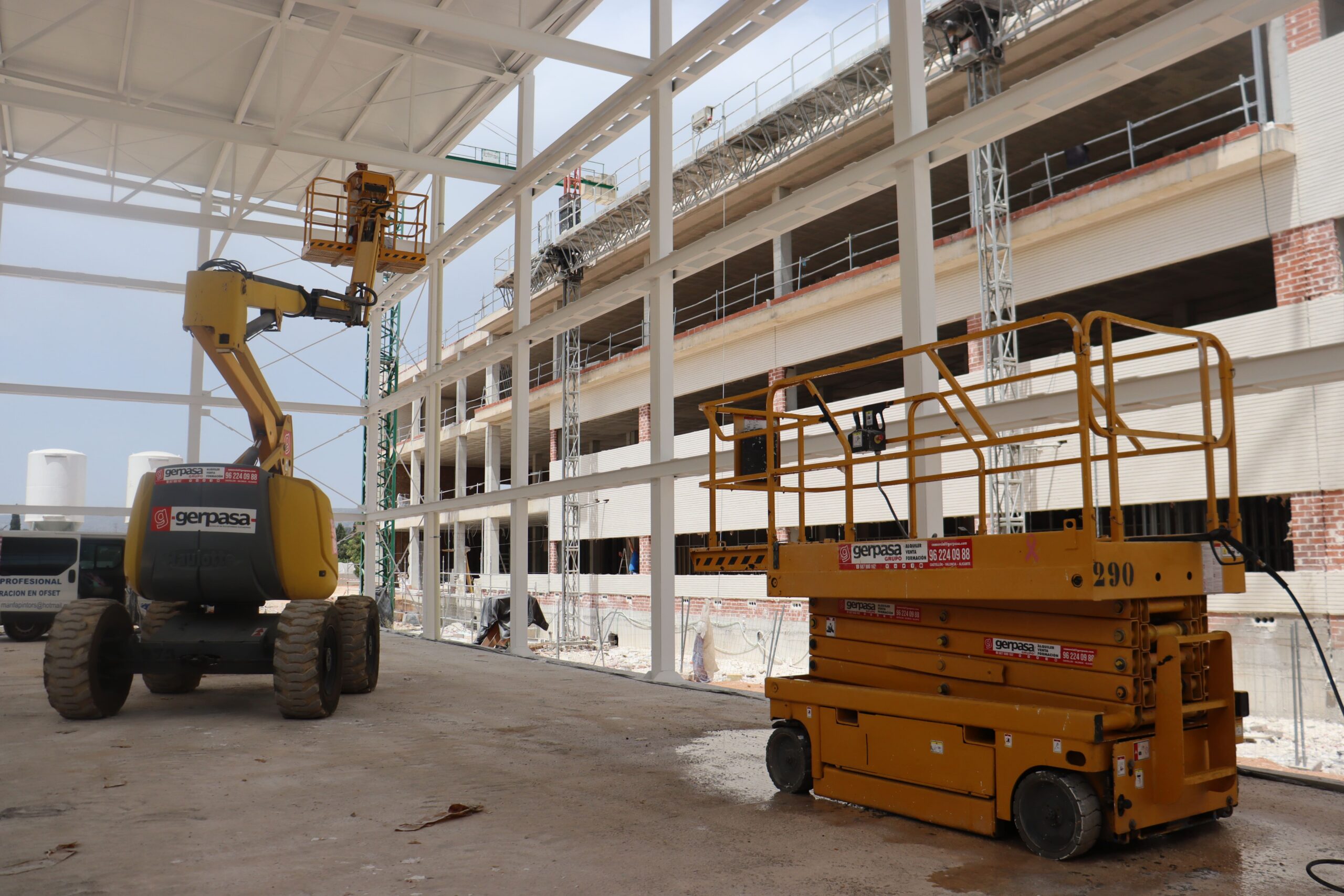 gerpasa-alquiler-plataformas-elevadoras-noticias-obras-nuevo-instituto-francesc-gil-canals-1